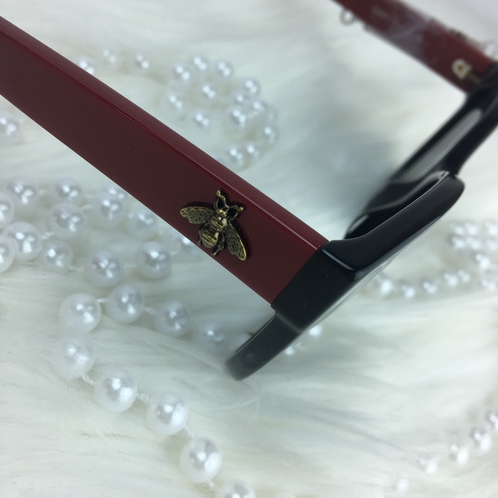 ✅SOLD ✅Gucci Sunglasses Deep Red and Black - Picture 3 of 8